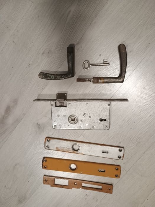 Zamek do drzwi PRL + szyld