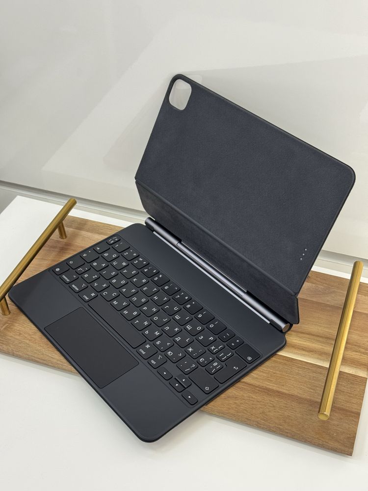 Like New | Apple Magic Keyboard для iPad Pro 11” 3rd gen та iPad Air 5