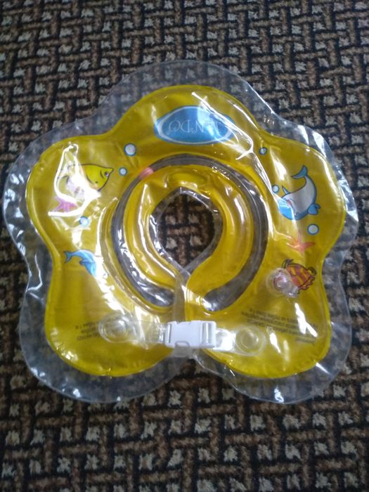 Круг для купання