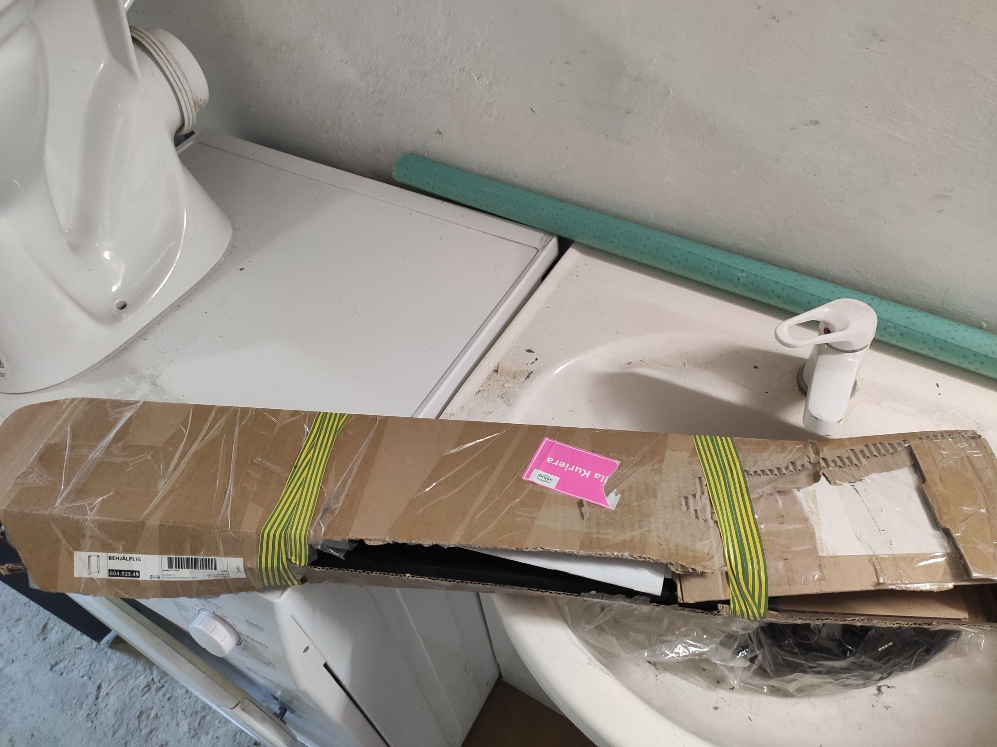 Zawias przesówny do  zmywarki IKEA Behjalplig