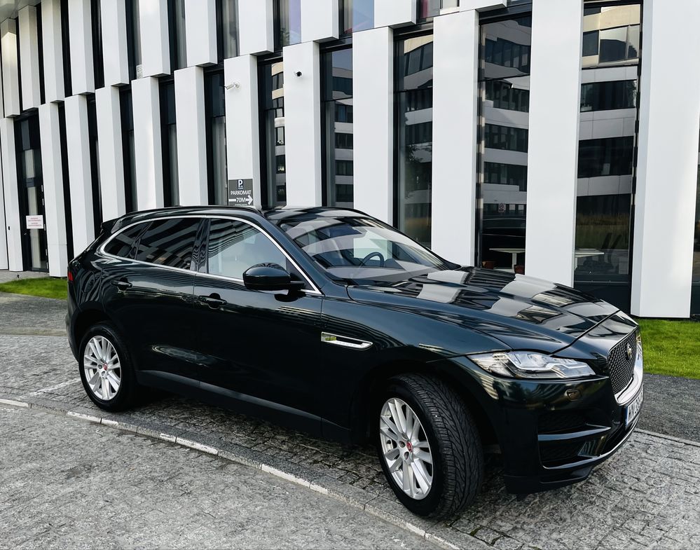 Jaguar F-pace 3.0sc Prestige Green British Racing
