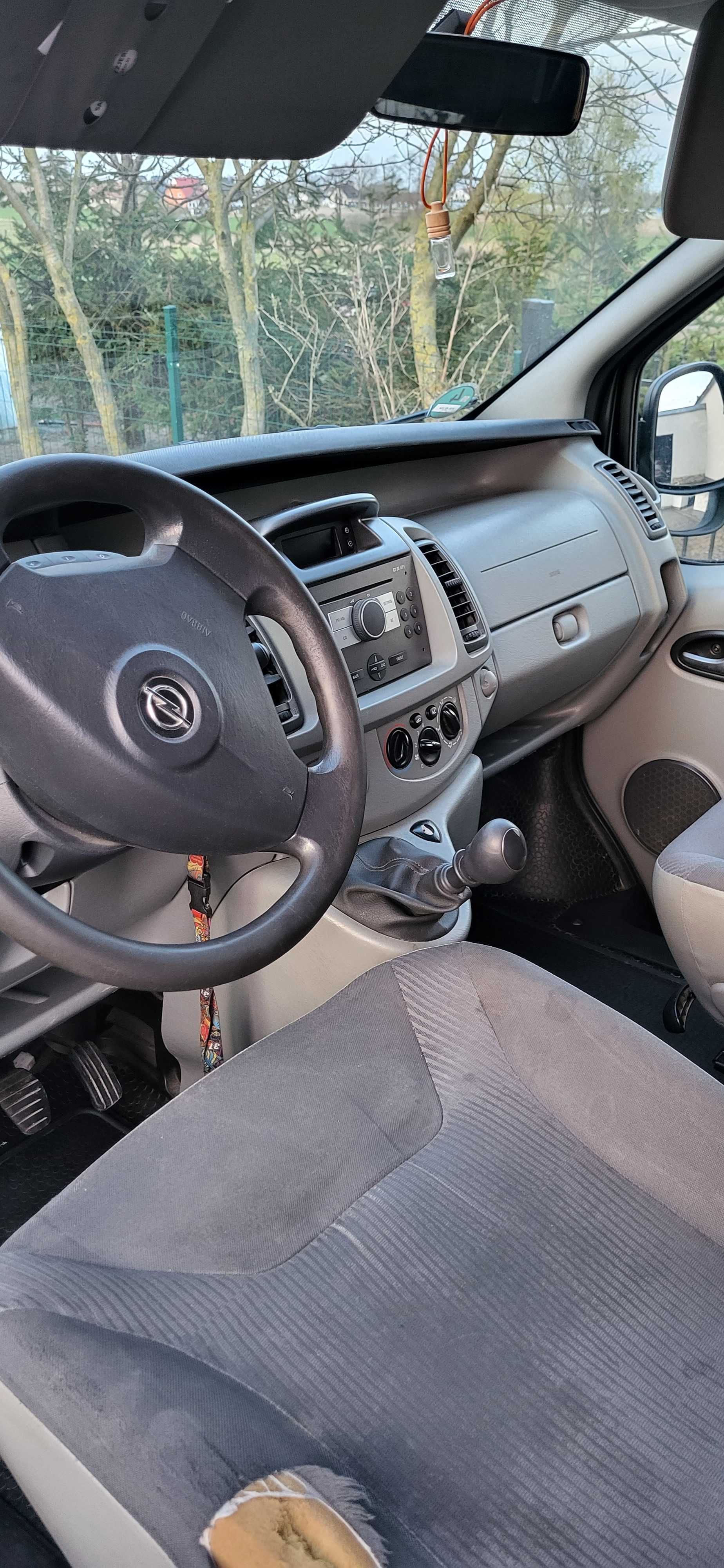 Vivaro 2.5 Sprawne