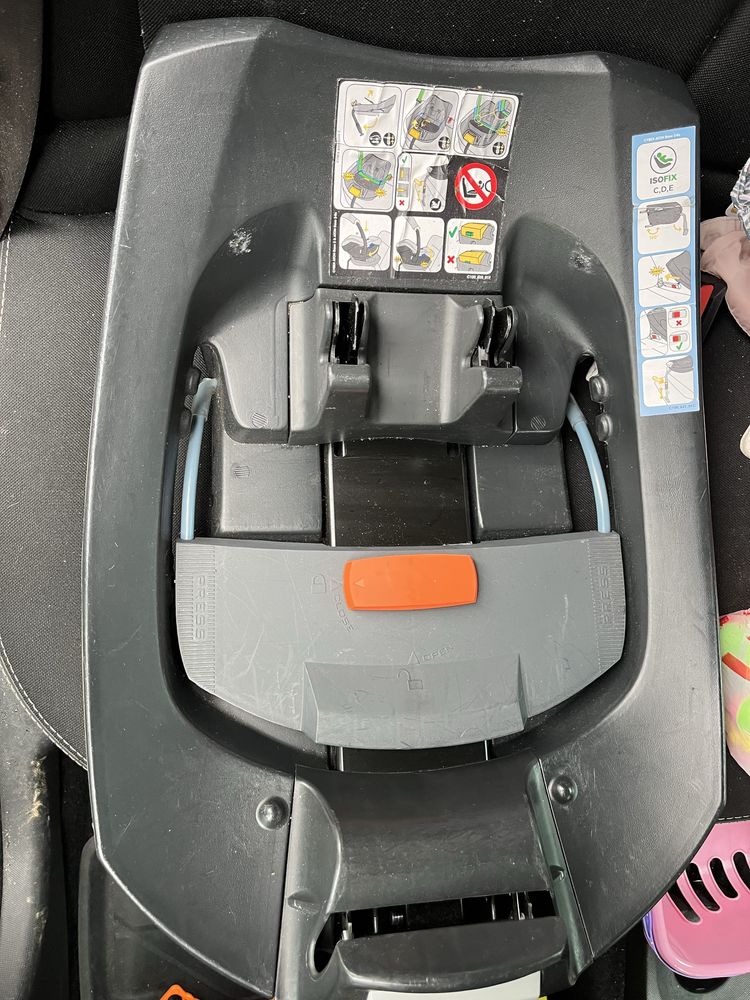 База ізофікс + Автокрісло Cybex Aton5 на гарантії