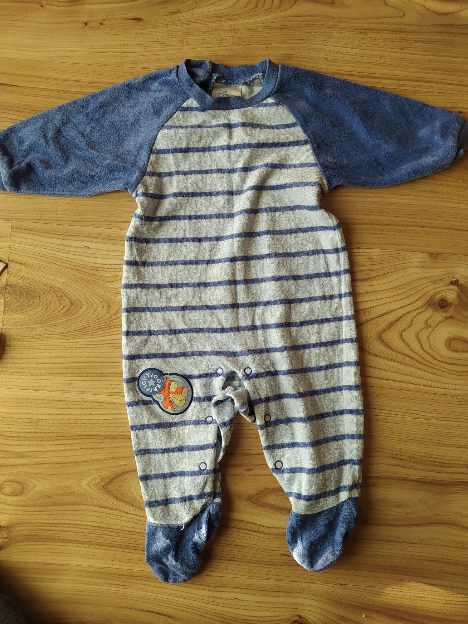 Sweter, śpiochy, kaftanie spodnie, bluzka r. 62