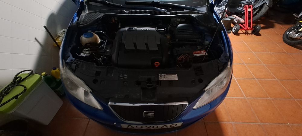 Seat Ibiza 1,2 tdi - possivel troca toyota IQ , Smart