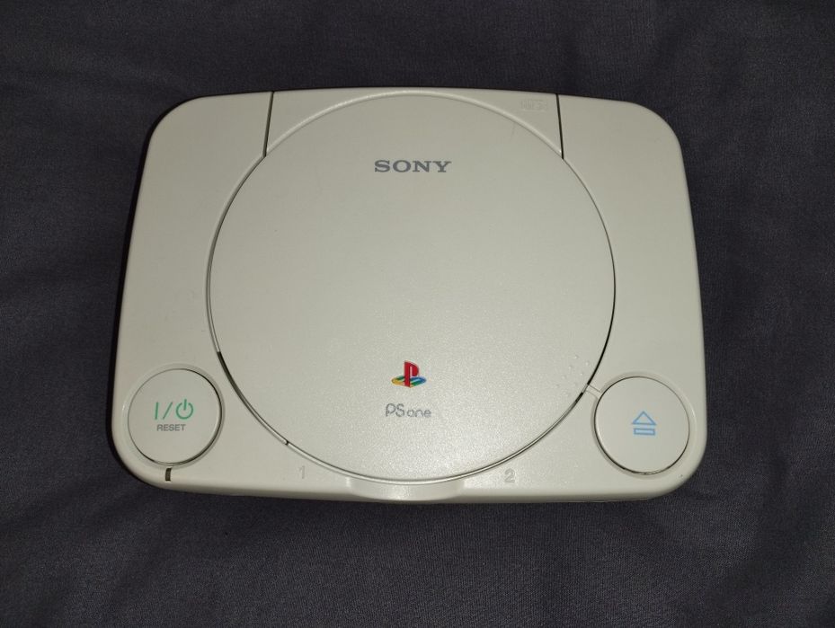 PlayStation One + Cabos Originais