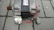 Silnik pralki Hotpoint - Ariston CIM 2/55 - 132/PH1