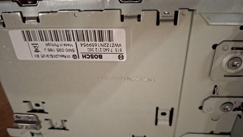 Автомагнітола Bosh 5M0 035 186 J, для авто WV