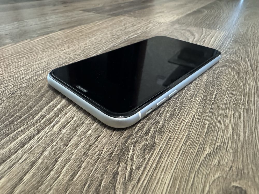 iPhone 11 64, neverlock