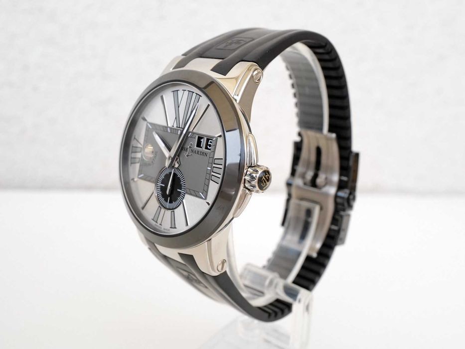 Ulysse Nardin Executive Dual Time Black Rubber Strap Silver Dial 43mm