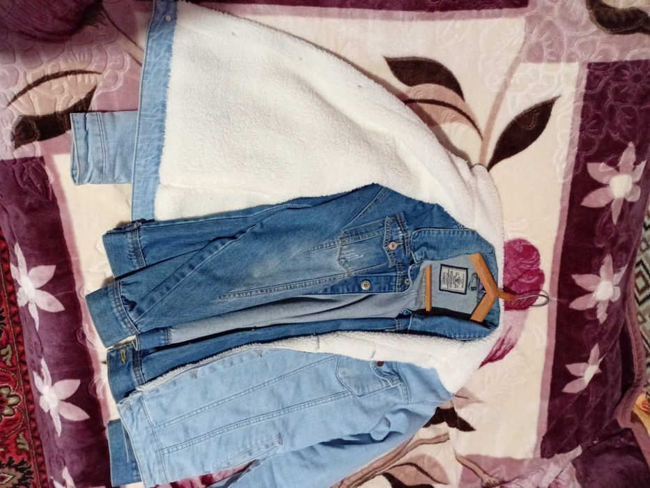 Чоловіча зимова дзинсова куртка