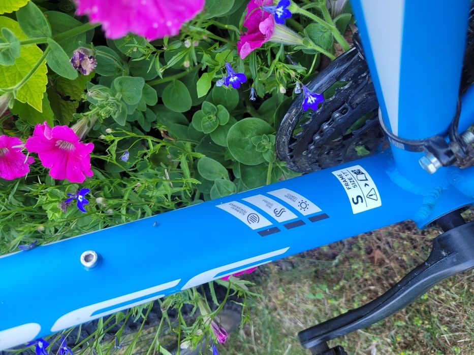 Rower Kross Hexagon 1.0, rama S  niebieski mat Idealny