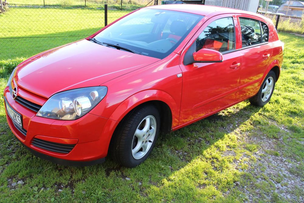 Opel Astra OPEL  ASTRA 1,7 CDTI z 2005roku samochód osobowy.