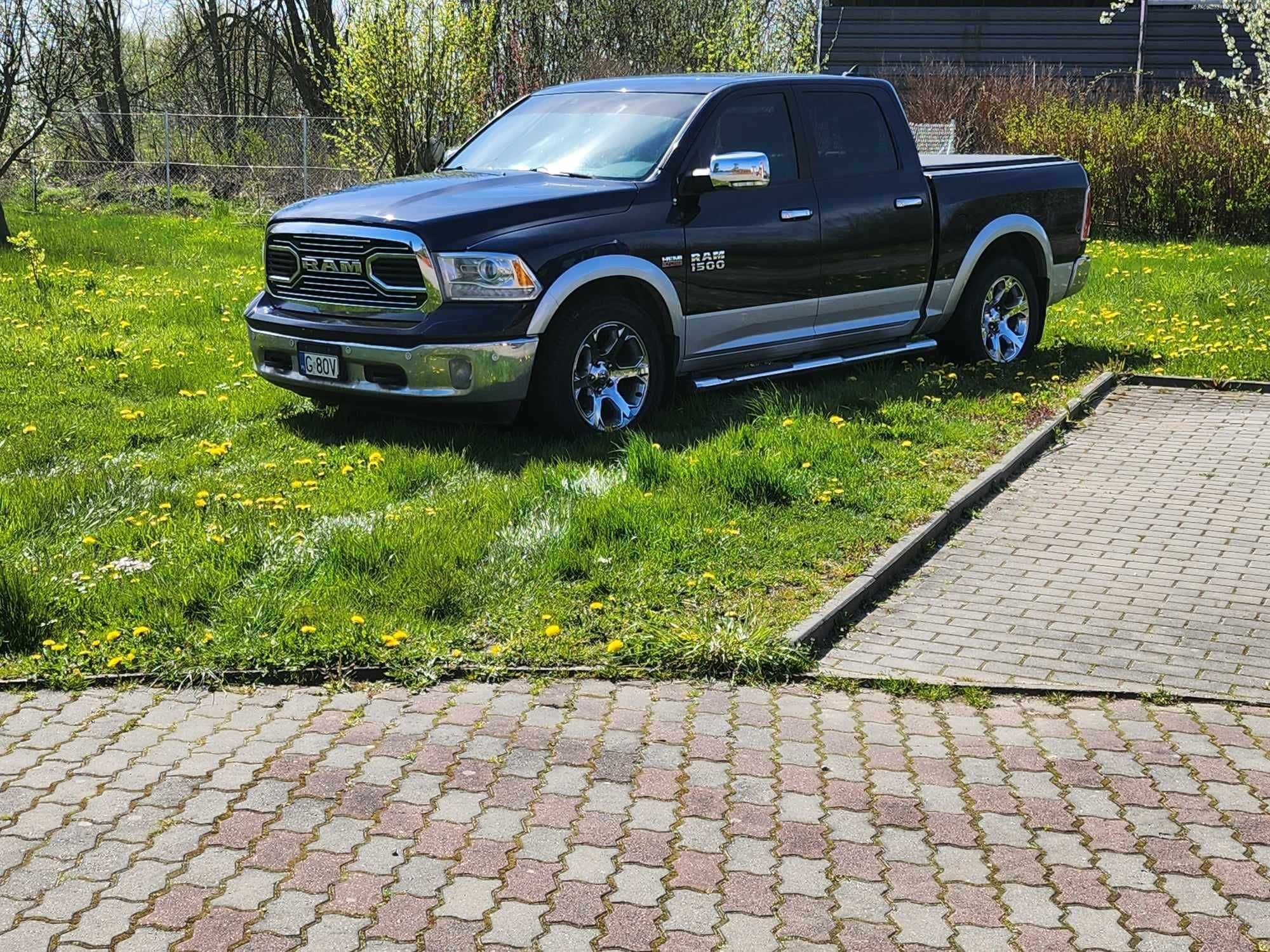 Ram 2017 5,7 Hemi LARAMIE  LPG