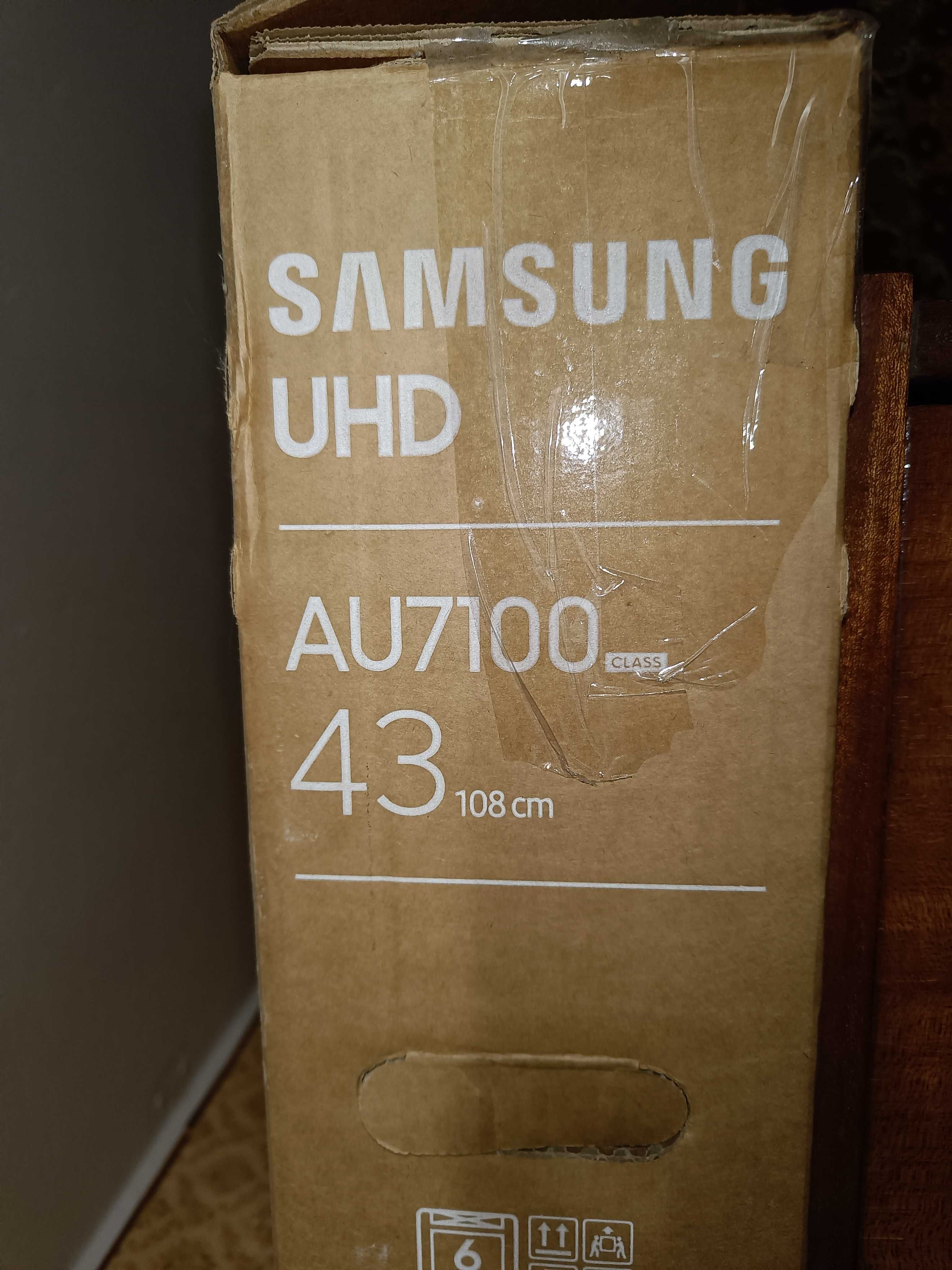 Телевизор Samsung UE43AU7100UXUA LED 4K