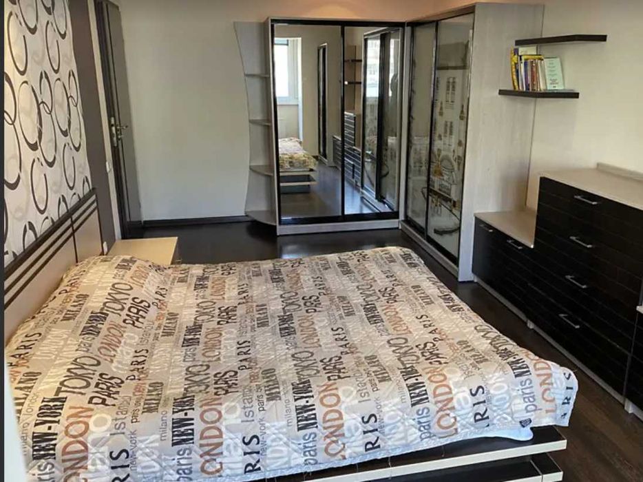 Продаж 3к.квартири,АГВ,не кутова,ремонт, техніка, р-н Буд. Офіцерів