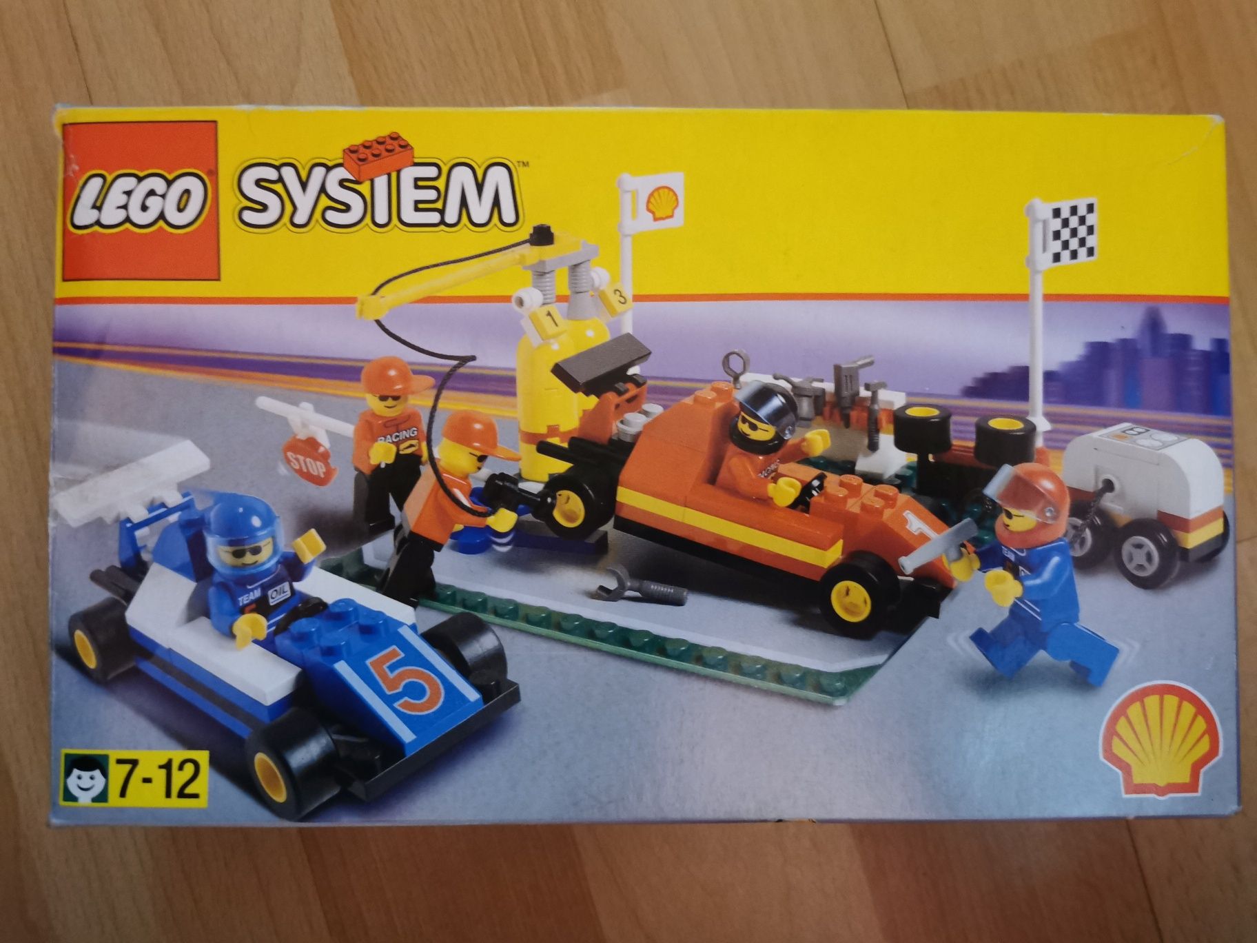 LEGO® 2554 Town - Formula 1 Pit Stop