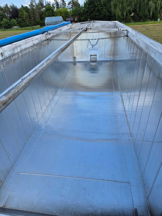 Sprzedam naczepe Kempf 44.5m3, 2020r