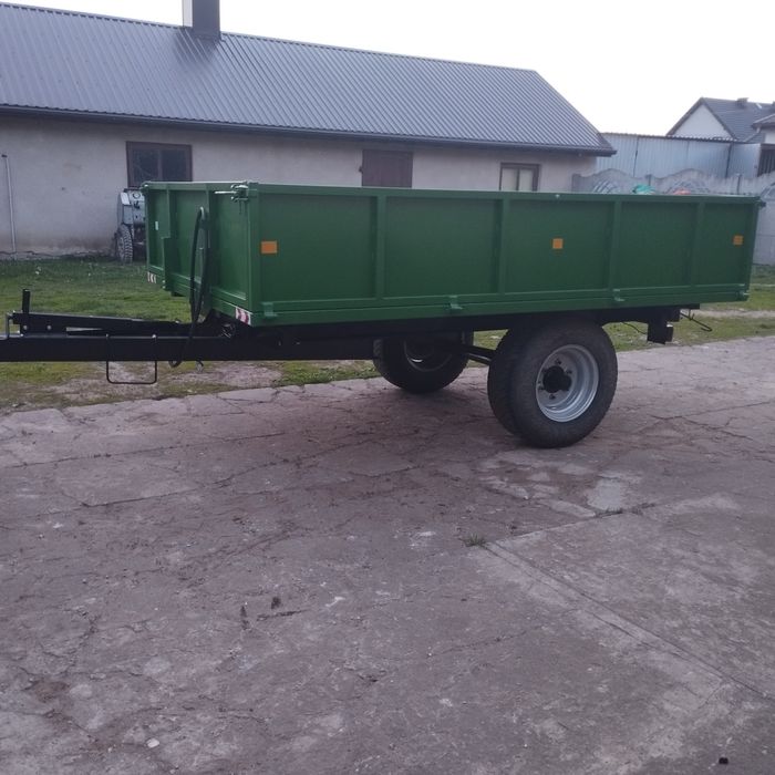 Dwukółka wywrotka jednoosiowa na 3 str.