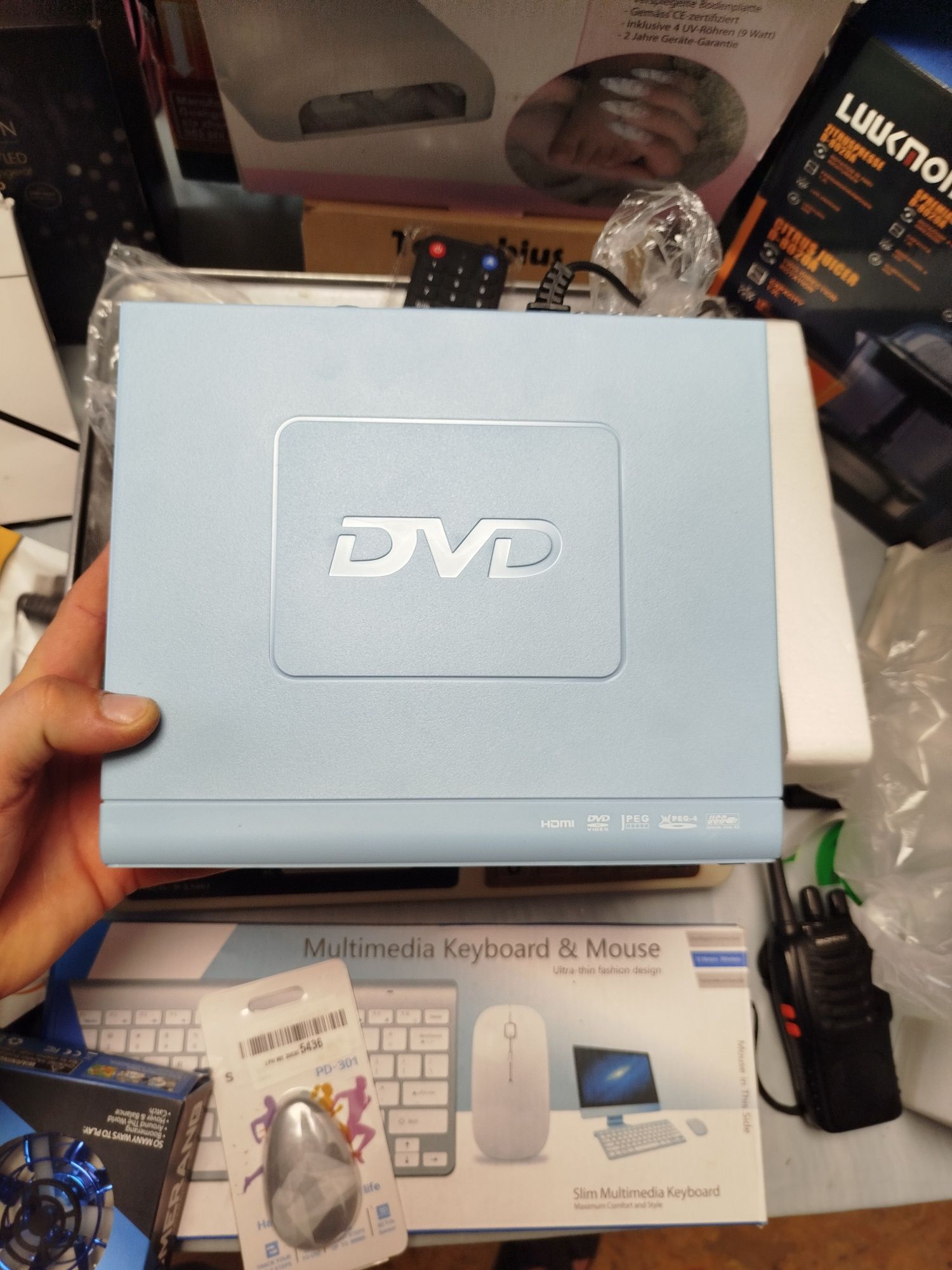 Продам новий DVD програвач