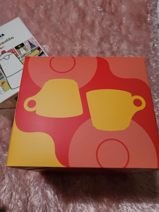 Kawiarka Lavazza Carmencita z filiżankami