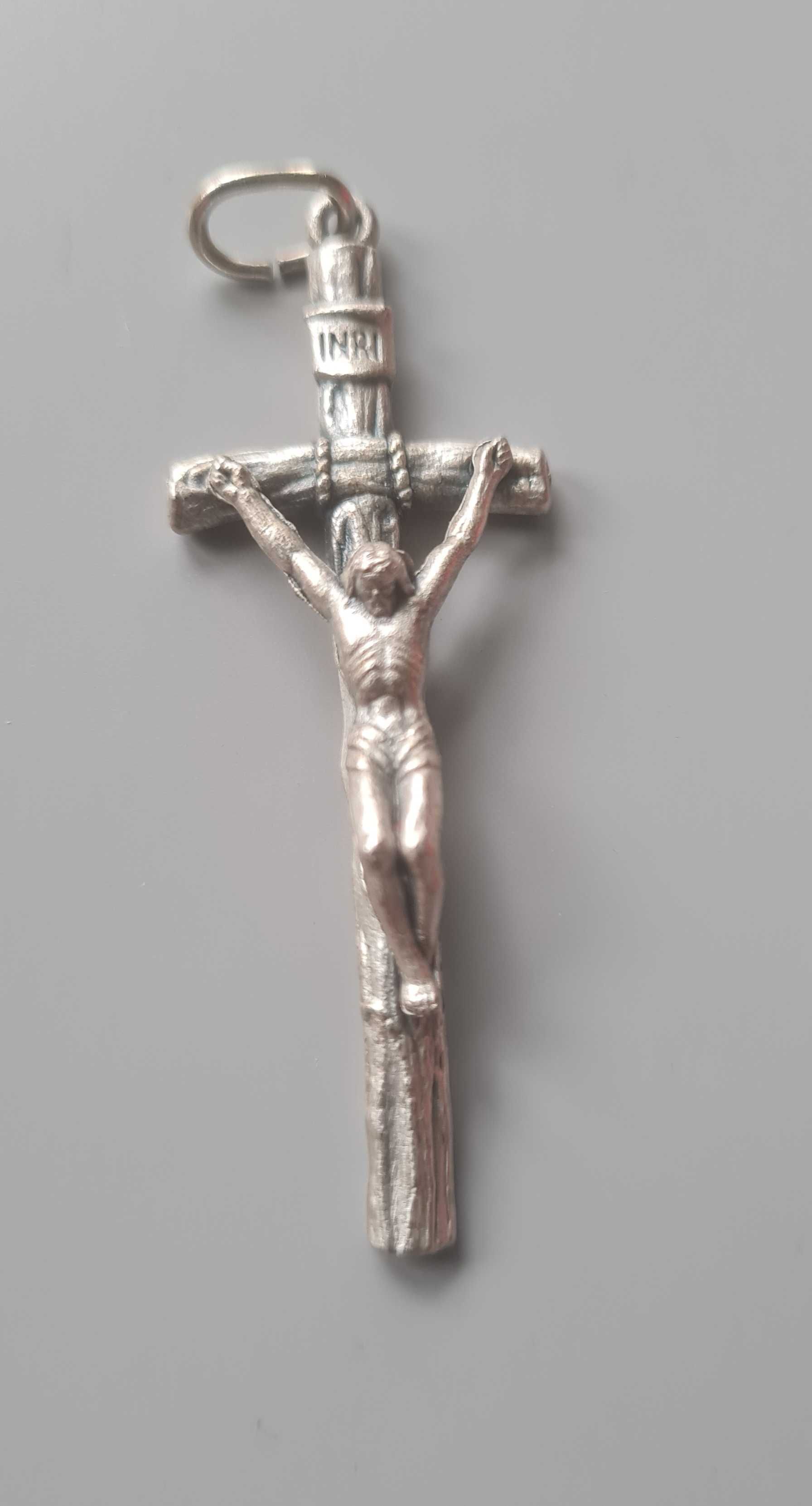 Zawieszka wisiorek krzyż srebrny kolor krzyżyk z Włoch
