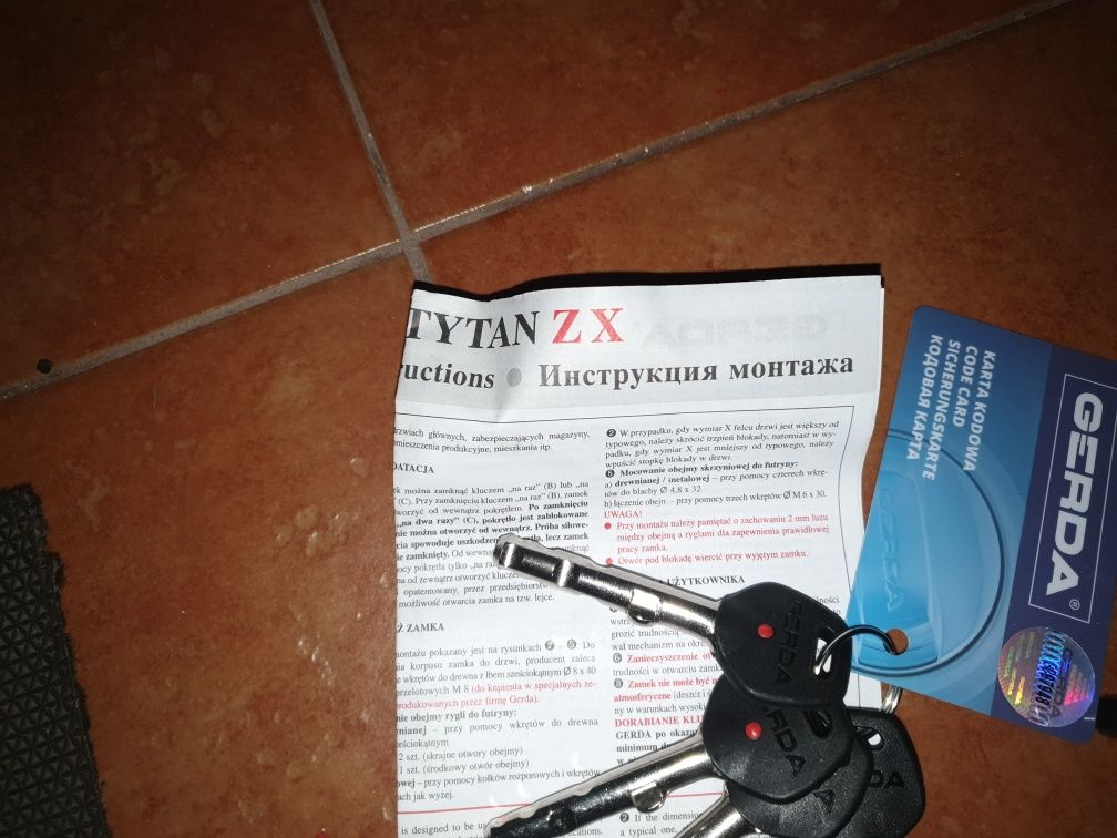 Zamek nawierzchniowy Gerda Tytan ZX Lewy