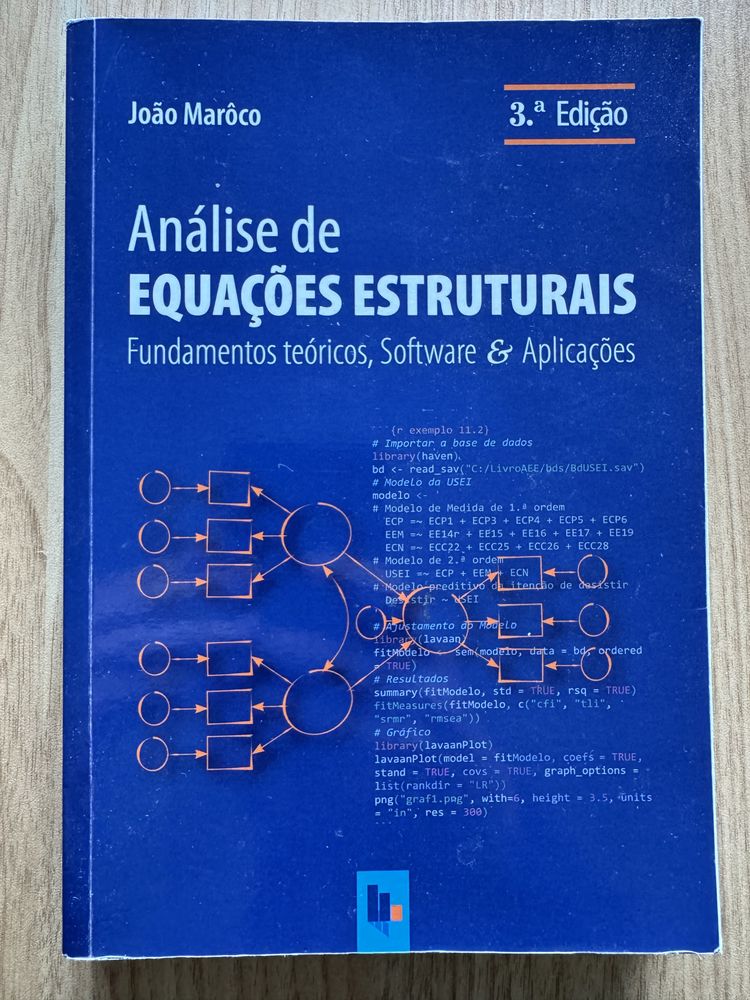 Livro “Análise de Equações Estruturais”