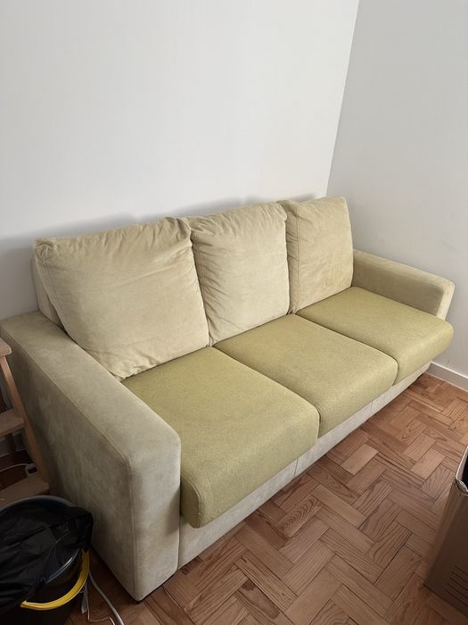 Sofá-cama em ótimas condições