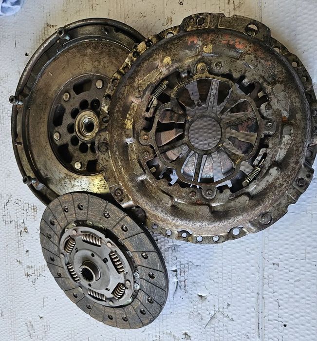 Audi A4 B7 A6 C6 3.0 TDI koło dwumasowe sprzęgło tarcza docisk 4x4