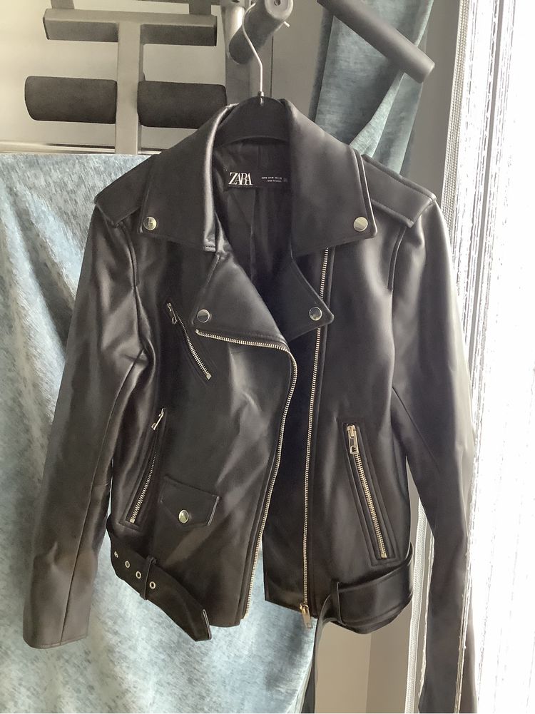 Косуха Zara чорна кожзам