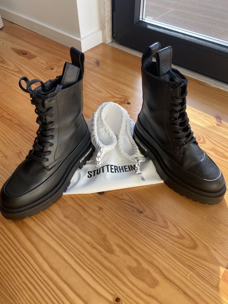 EXCLUSIVO: Botas Stutterheim em pele NOVAS com sola borracha