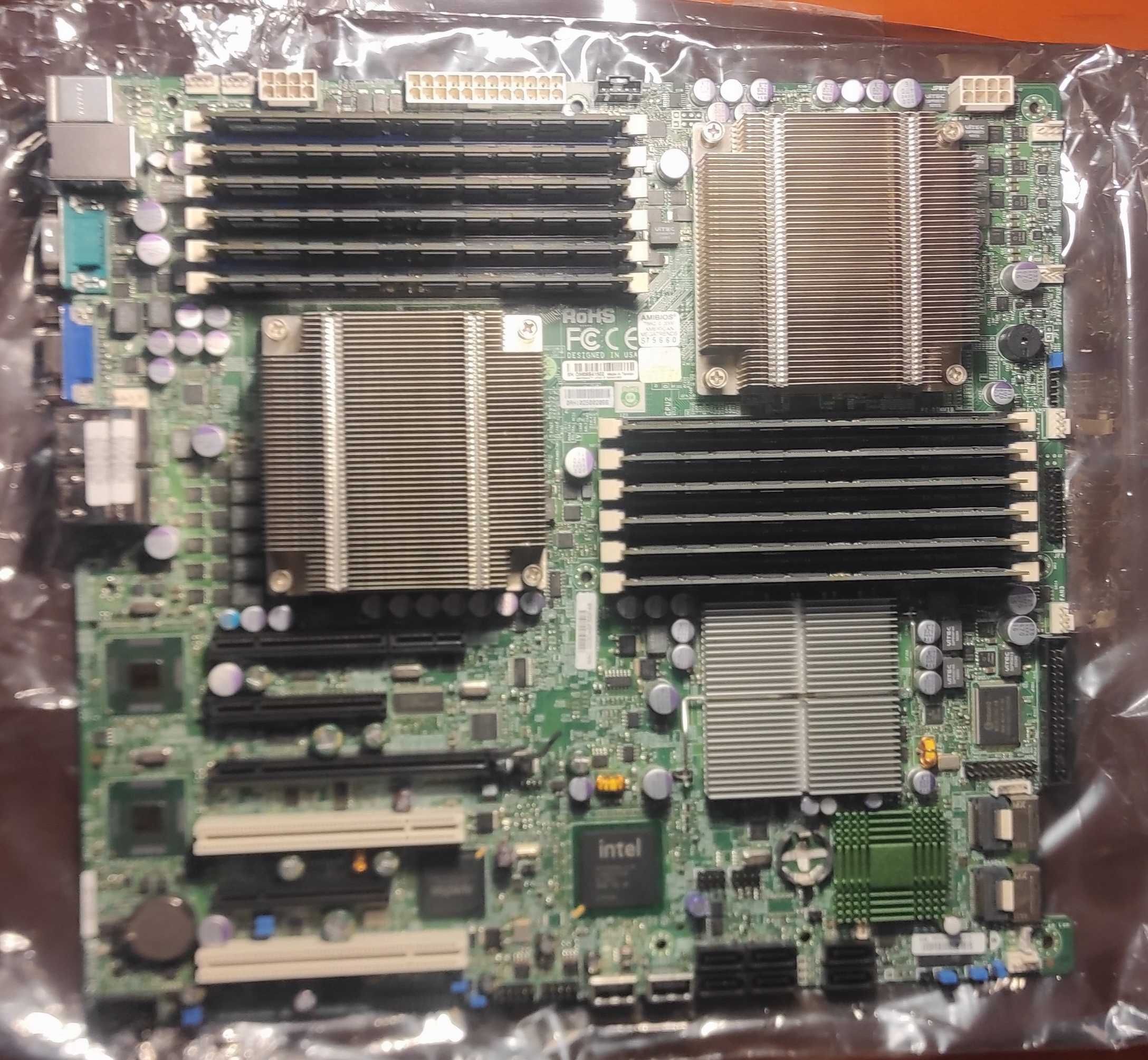 Supermicro X8DT3-LN4F +2X5650 + 96GBDDR3-1600RegECC + 128SuperMicroSSD