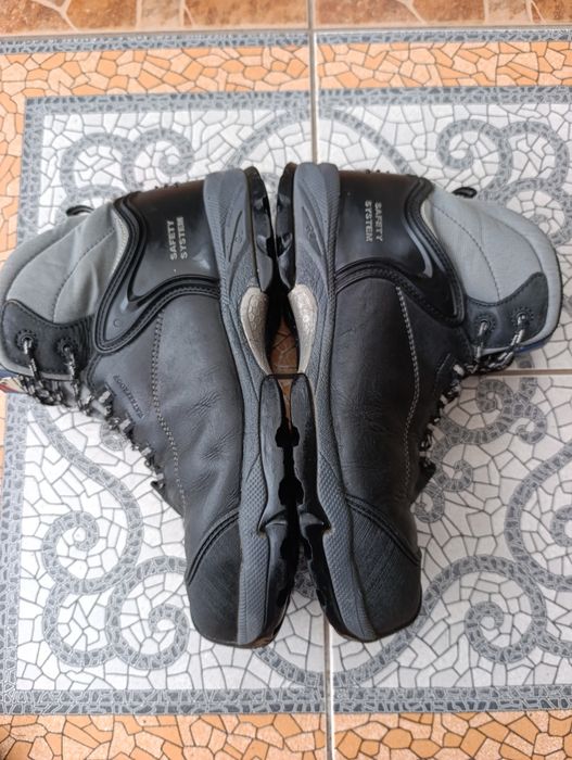 Himalayan 44p. Чоловічі робочі черевики waterproof.