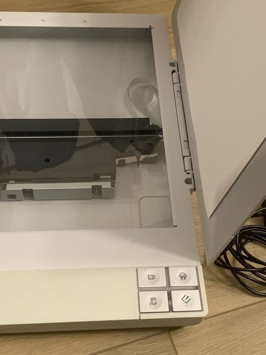 Сканер Epson Perfection V10