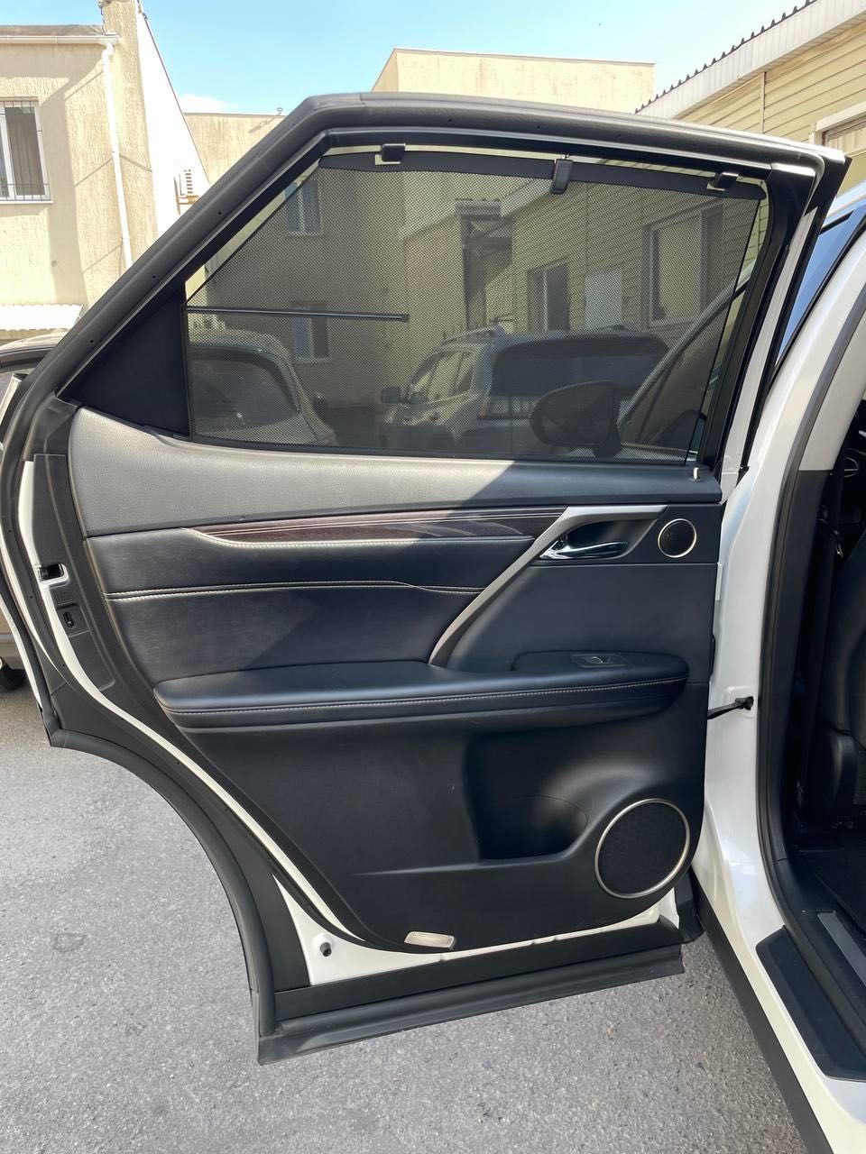 Продам Lexus RX450h 2019