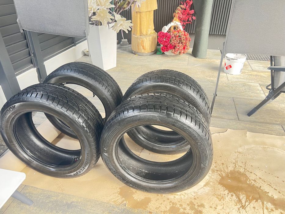 Komplet zimowych opon Hankook Winter i*cept evo2 225/45R18 – jak nowe!
