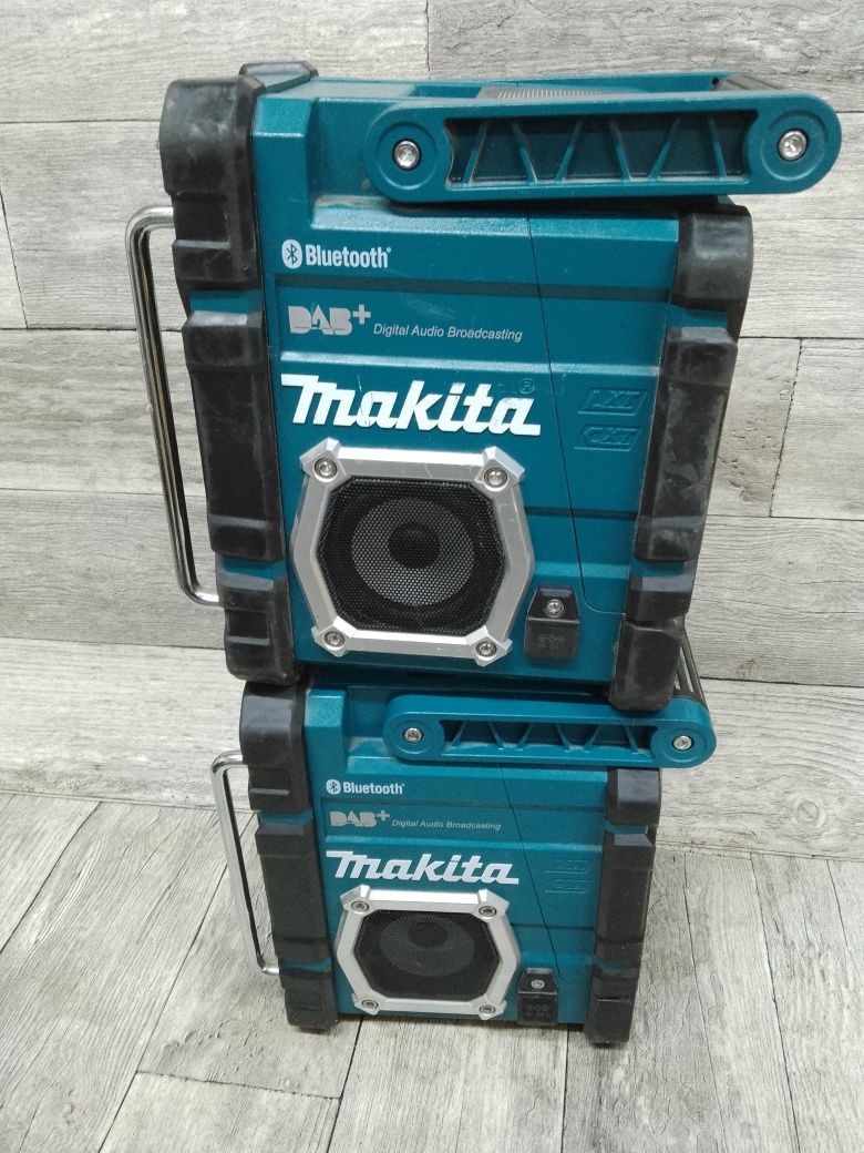 Radio Makita dmr 112 bez aku