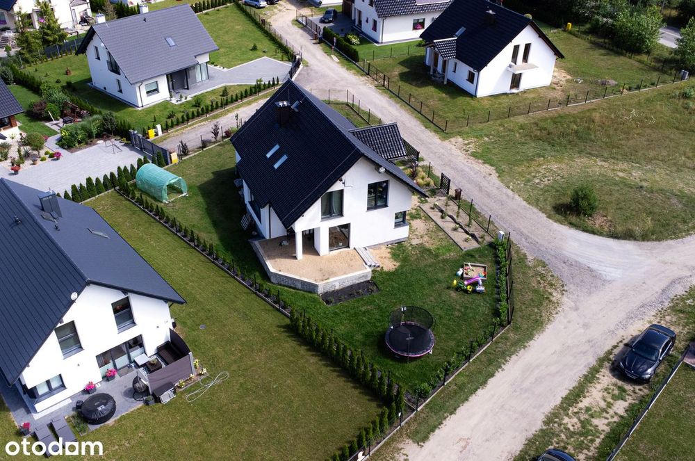 Przepiękny dom na Kaszubach w Kiełpinie