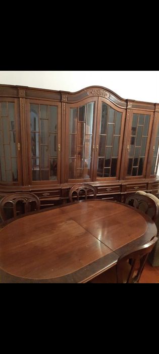 Móvel Sala + mesa e cadeiras