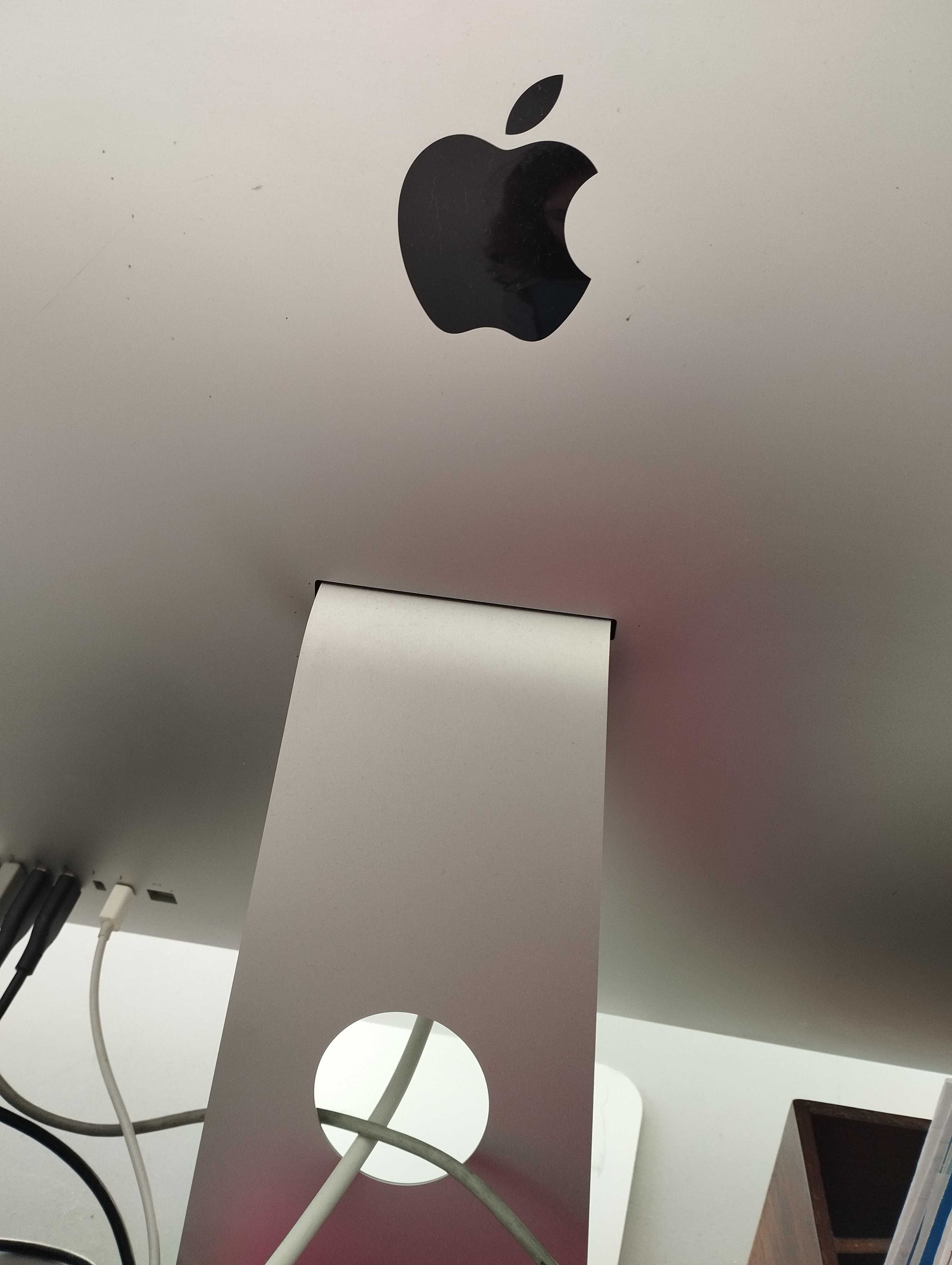 iMac Retina 5K, 27 polegadas, 16GB Ram e Disco SSD 1TB