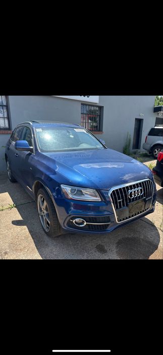 Розборка Ауди Кю 5 шрот Audi Q5 8R запчастини Ауді Кю 5 2011-2016