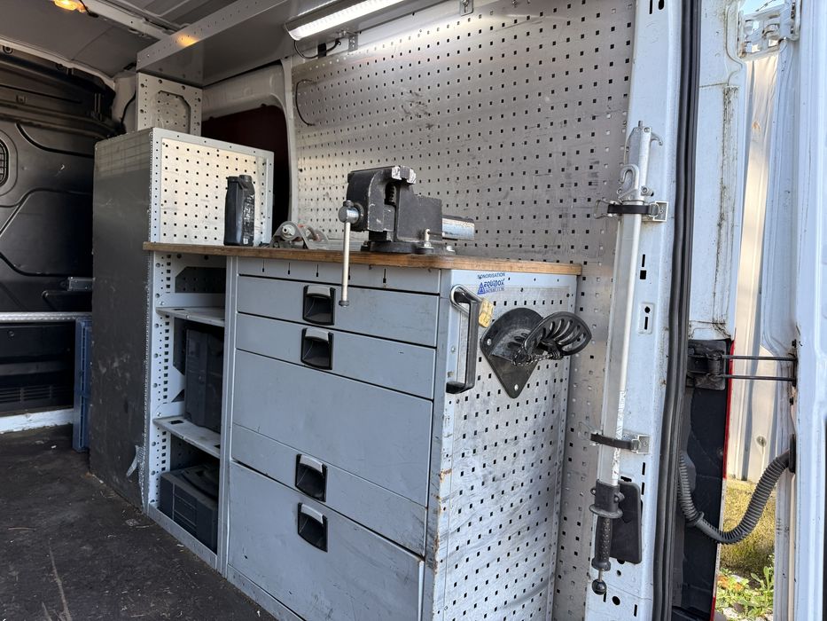 FORD TRANSIT 2.2 170cv EQUIPADA COMO OFICÍNA MÓVEL 2018 #OPORTUNIDADE#