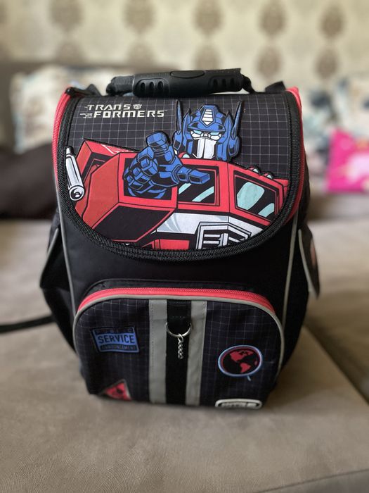 Рюкзак школьный, партфель