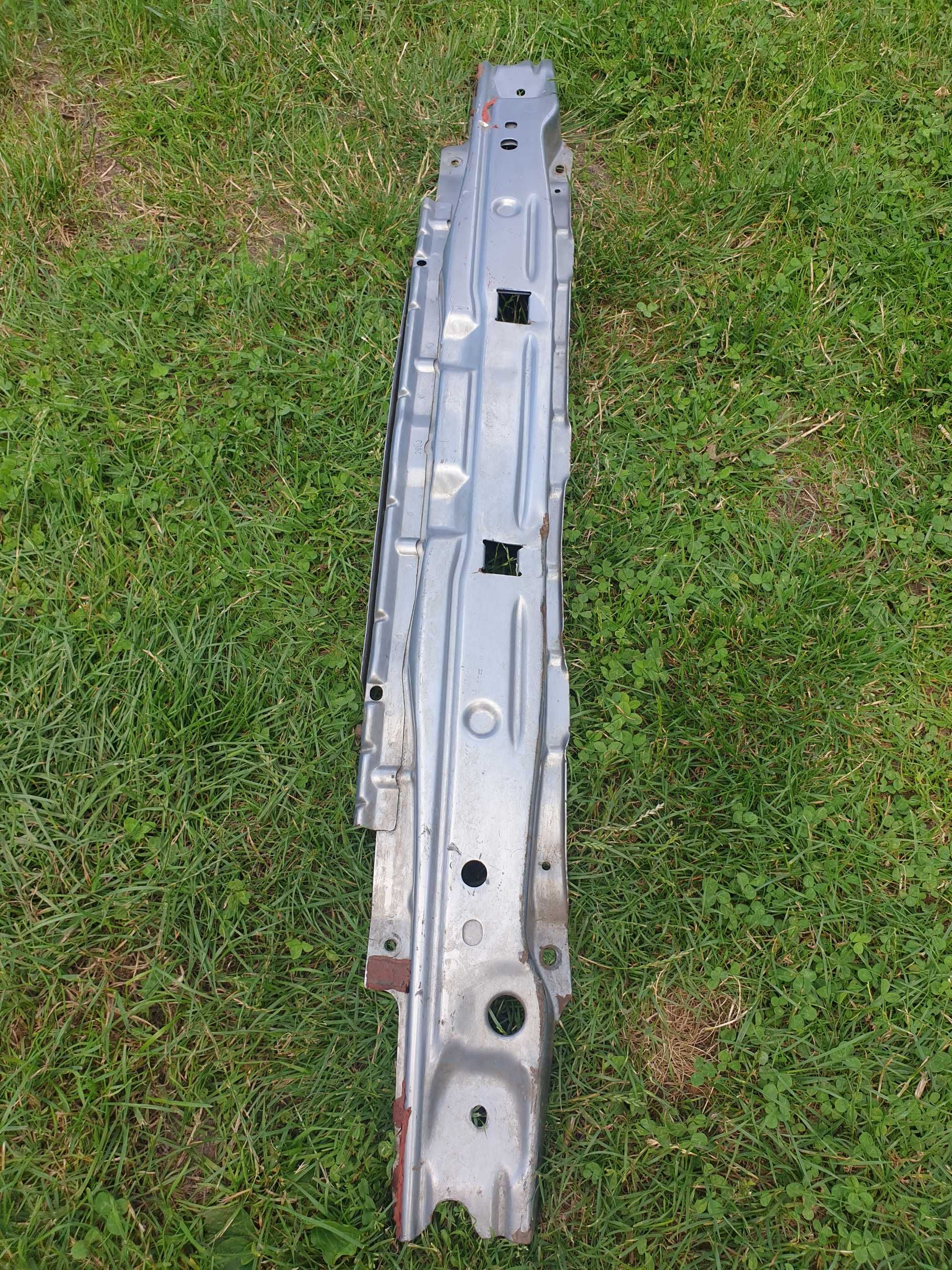 Przedni pas opel zafira 1.8,