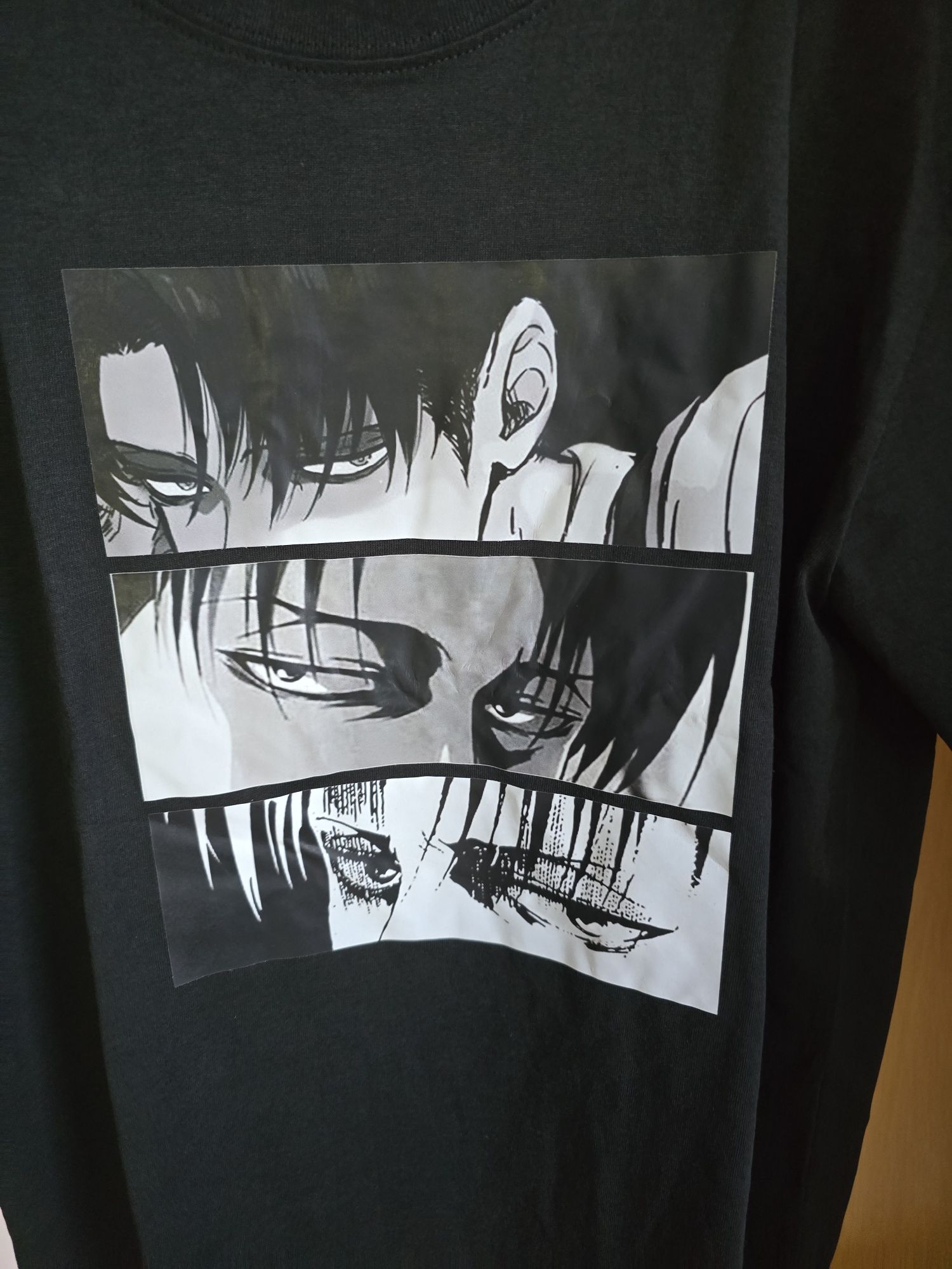 Nowa czarna koszulka z anime Attack on Titan AOT - Levi Ackermann