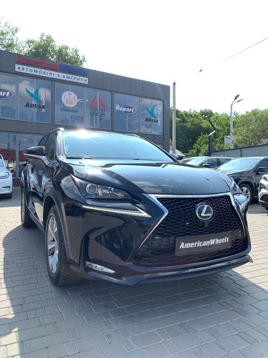 Продам Lexus NX 200t