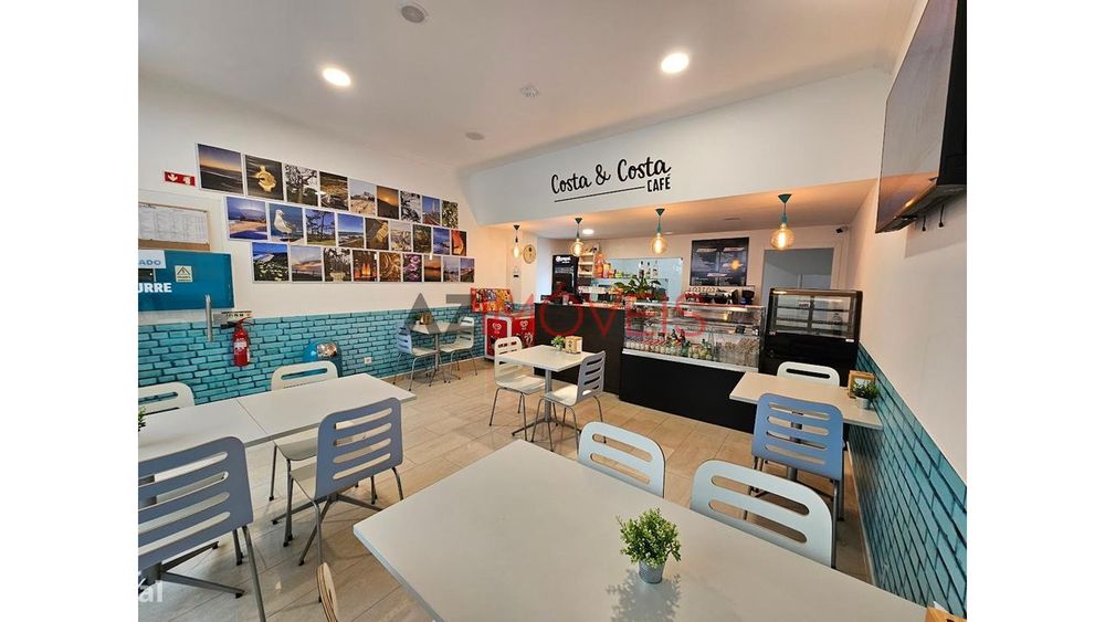 Café - Restaurante Pronto A Funcionar