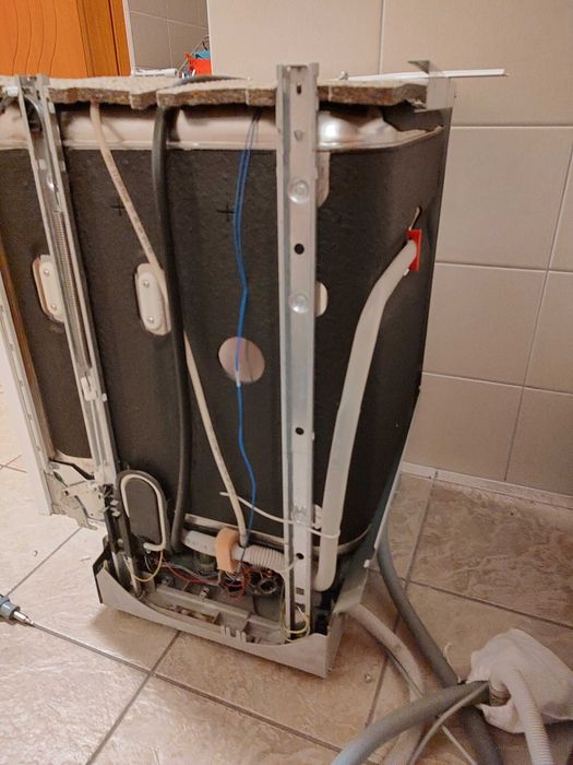 Zmywarka AEG do zabudowy części F64070VI Favorit