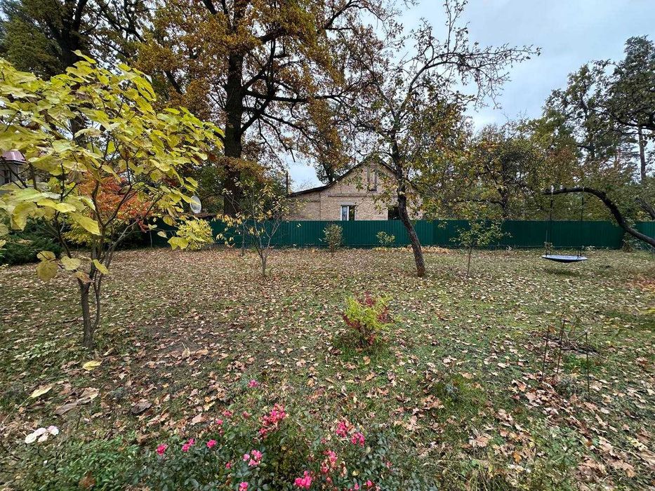 Продаж будинку 191м2 4 кімнати 18 соток